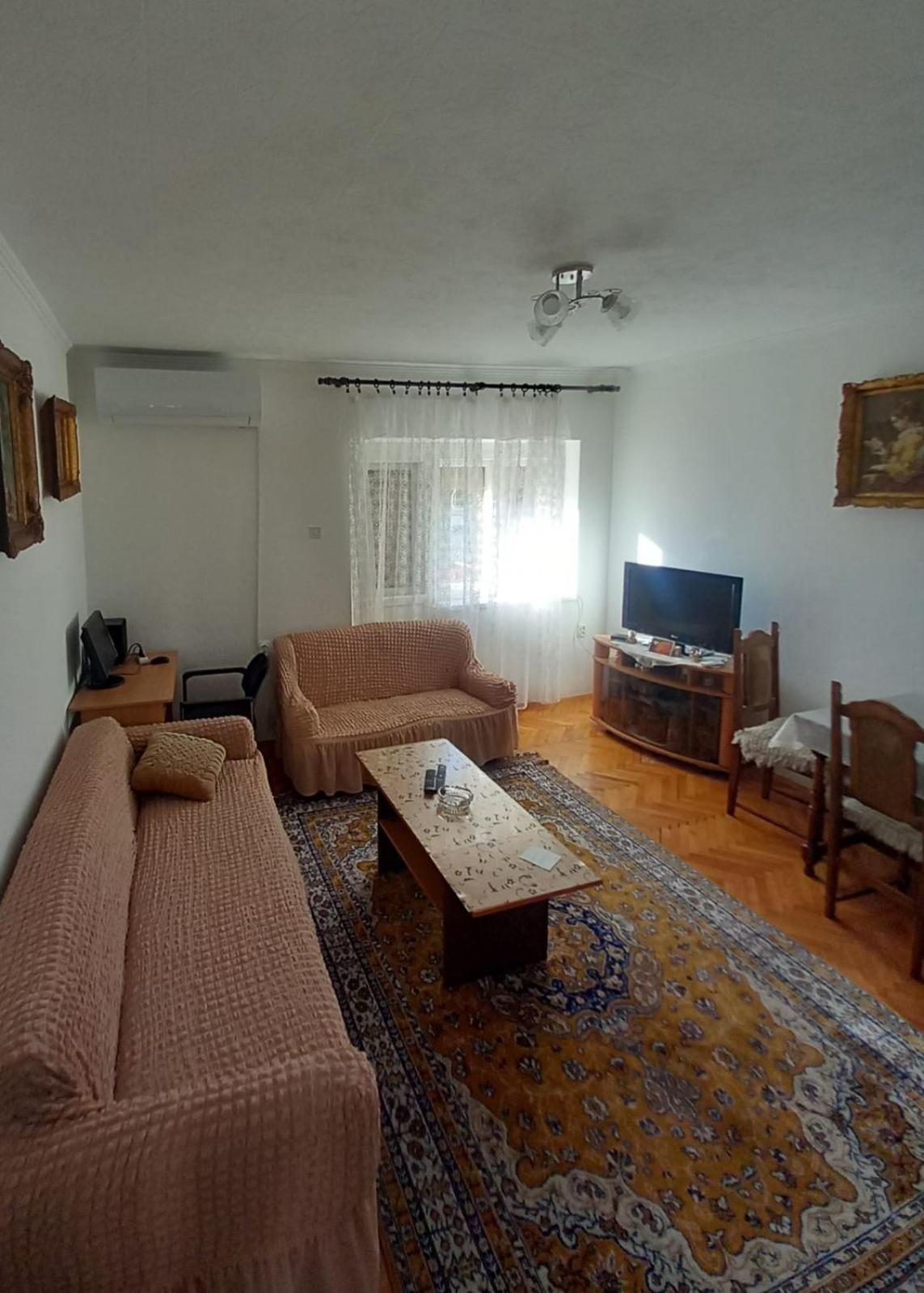 Appartement Stan Uljarevic à Bileća Extérieur photo